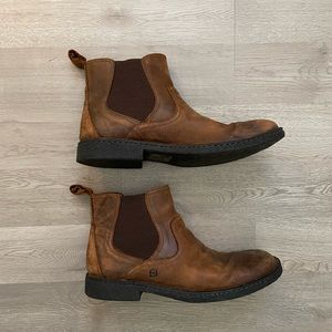 Born Chestnut Aiden Chelsea Boots - Size 12